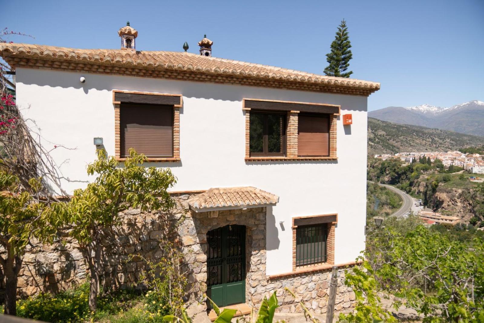 Breathtaking Velez Viewpoint Villa Velez de Benaudalla Exterior photo